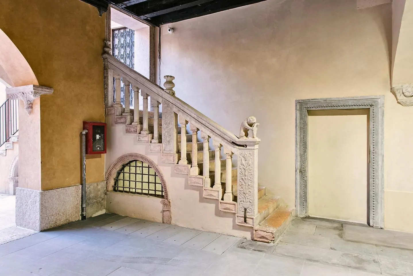 Apartment Palazzo Confalonieri Da Lisca Verona